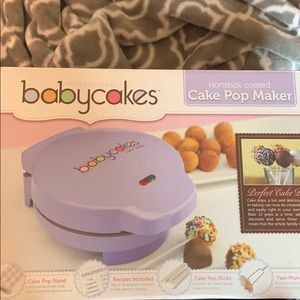 Cake pop machine—12 of them at once